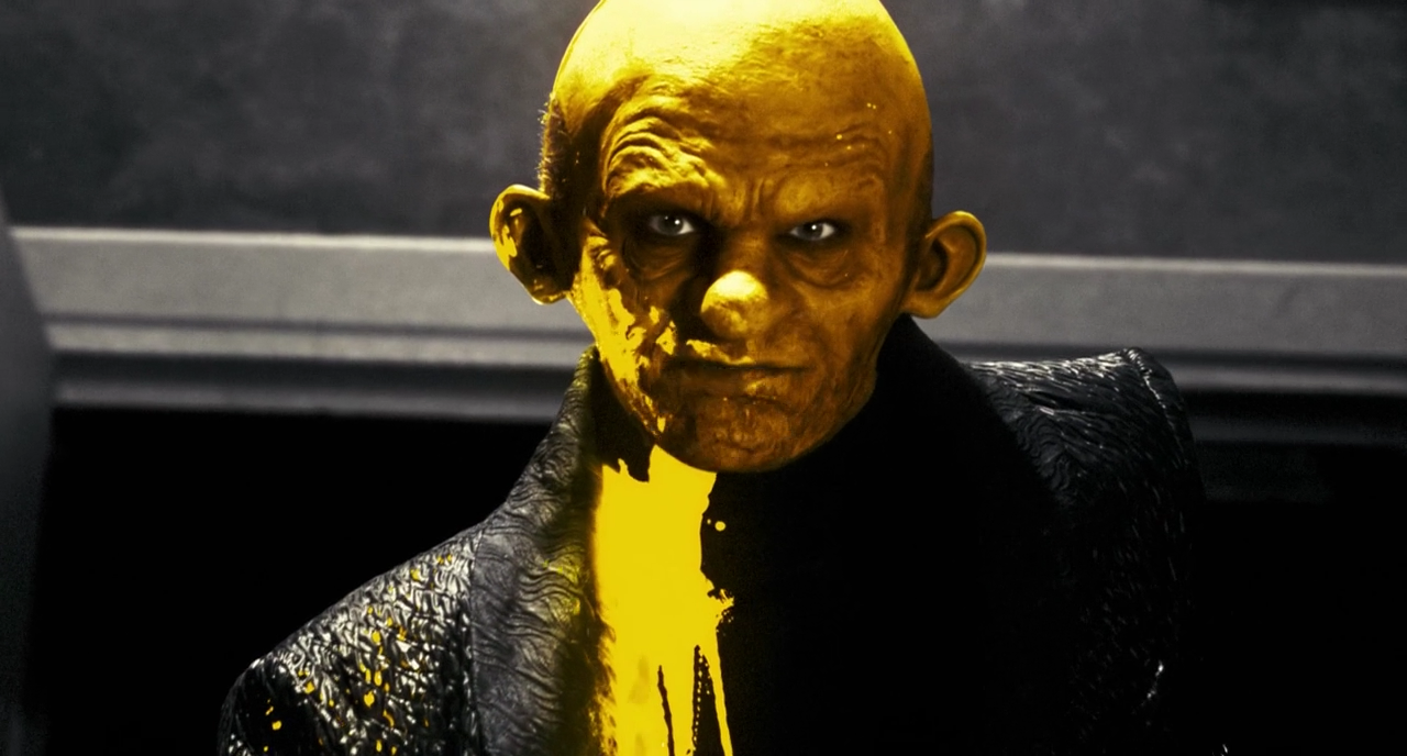 Желтый человек из города грехов фото
